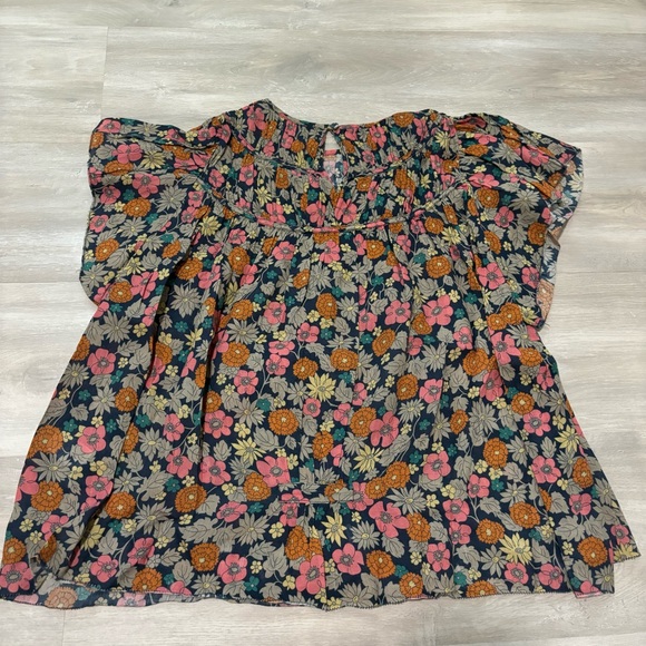 Trovata Floral Print Top - Pink, Orange, Blue - Picture 4 of 4